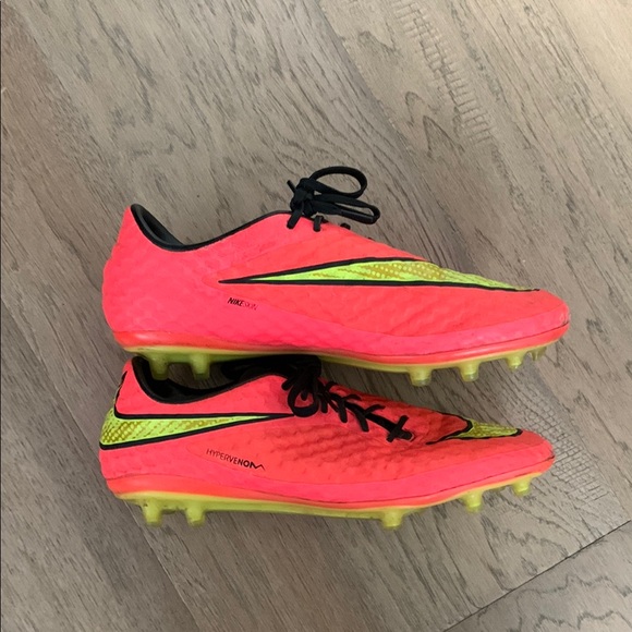 Nike Hypervenom Phantom 1 World Cup Hyper Punch Crimson Volt FG Size 7.5 - Picture 2 of 8